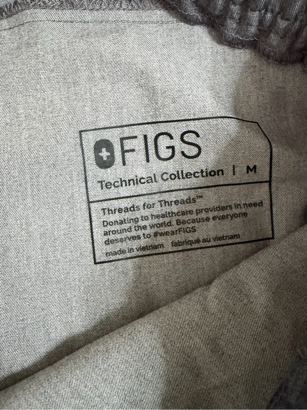 FIGS Tansen Jogger Scrub Pants Graphite Gray Men’s Size Medium Hospital Nurse